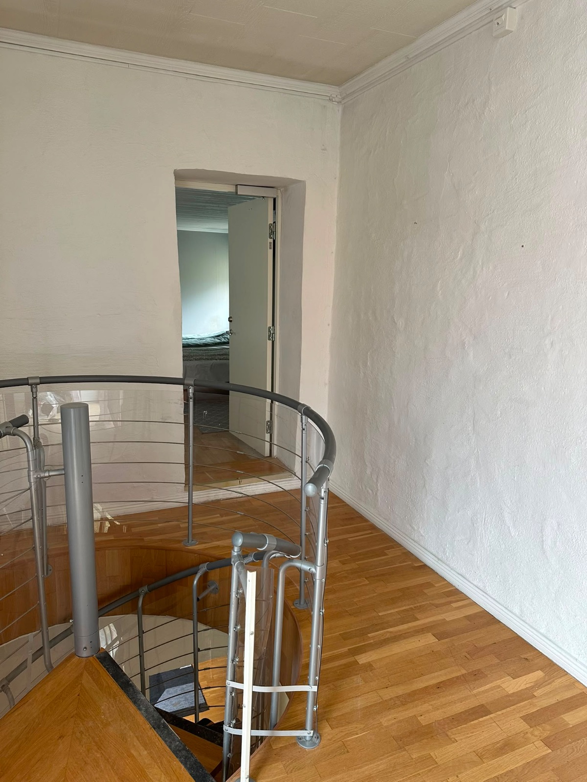 Klostergatan 40B – villa i Eskilstuna, bild 13 av 16