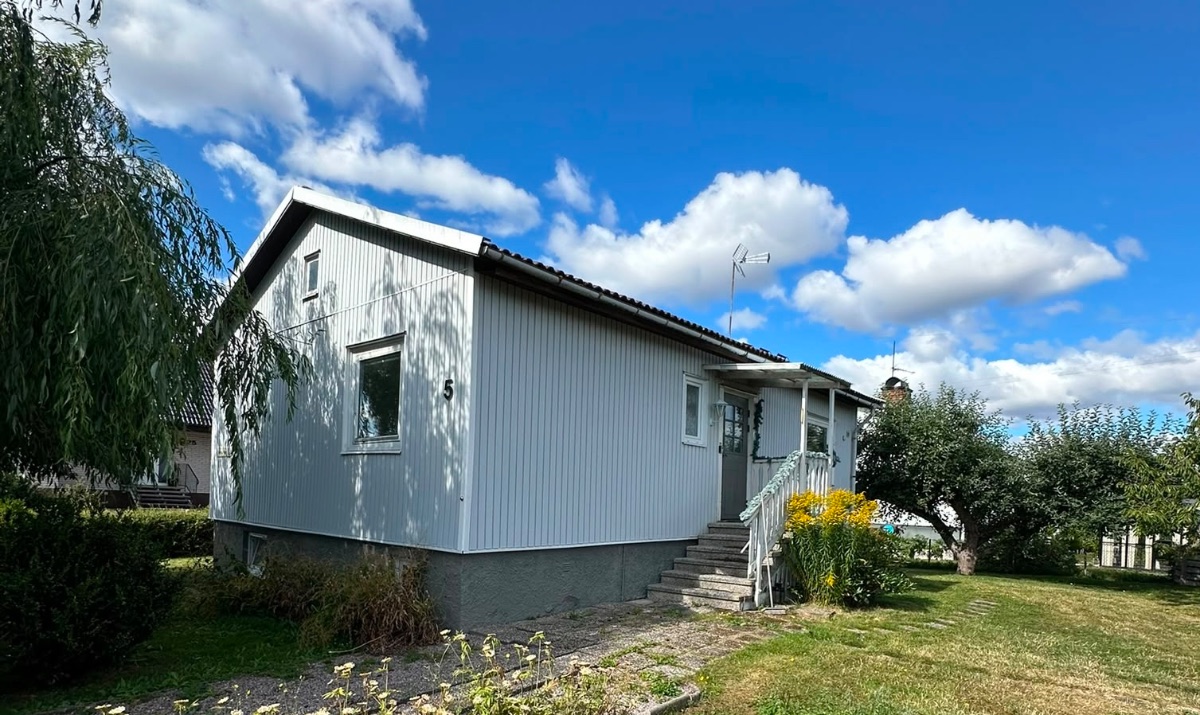 Valegatan 5 – villa i Eskilstuna, bild 1 av 16